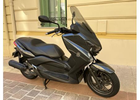 YAMAHA X-MAX 125 ABS